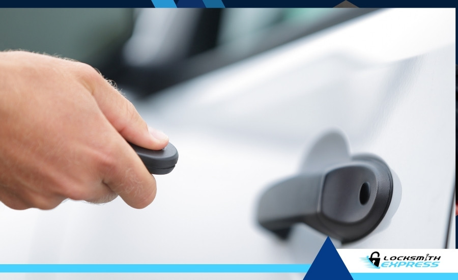 Passive Keyless Entry smart key fob